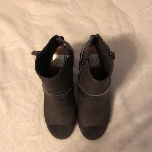 Open toe booties - Picture 3 of 4